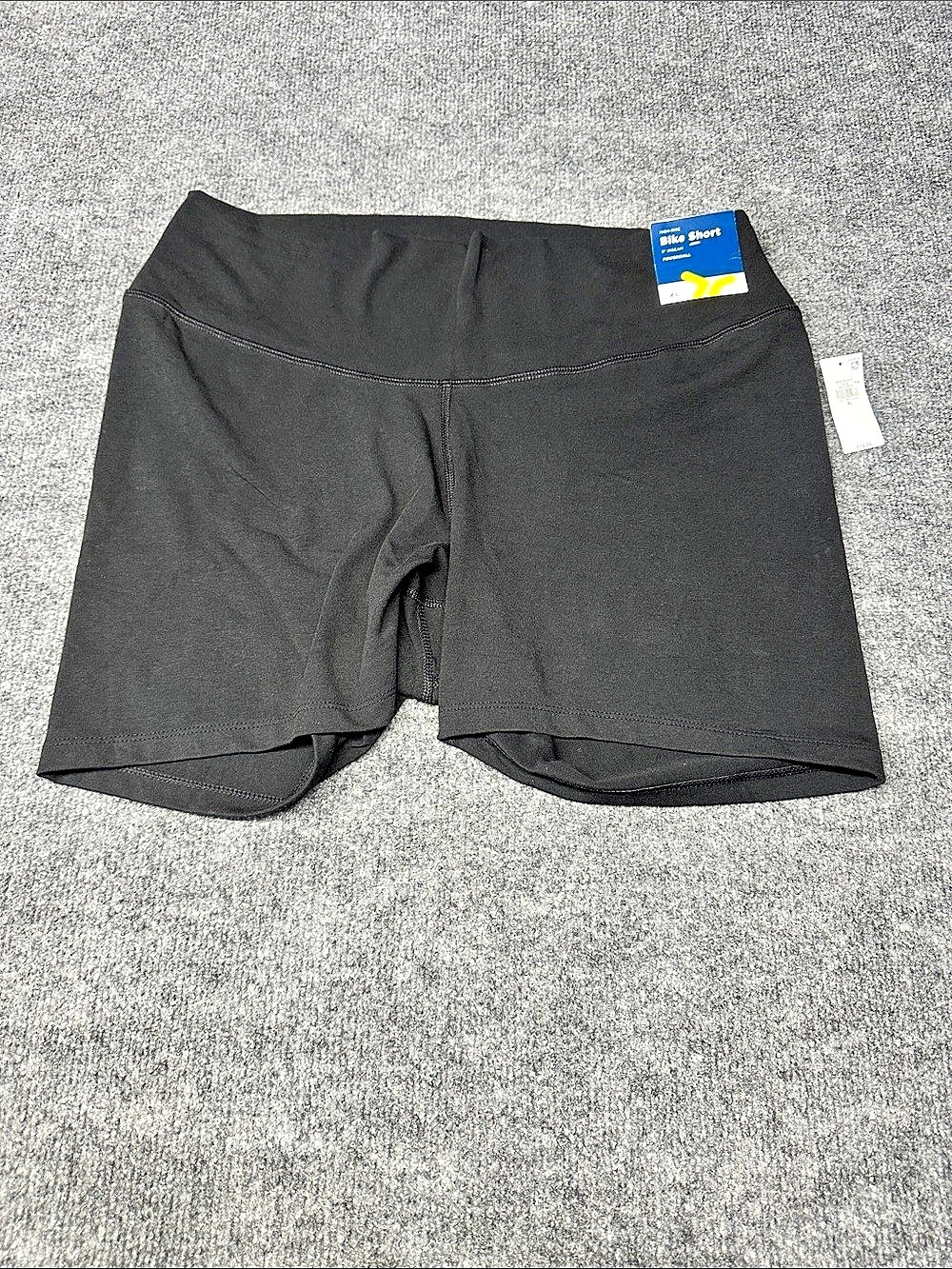 Old Navy High-Waisted PowerChill Biker Shorts -- 5-inch inseam Black XL